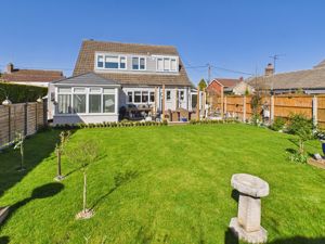 Rear elevation- click for photo gallery